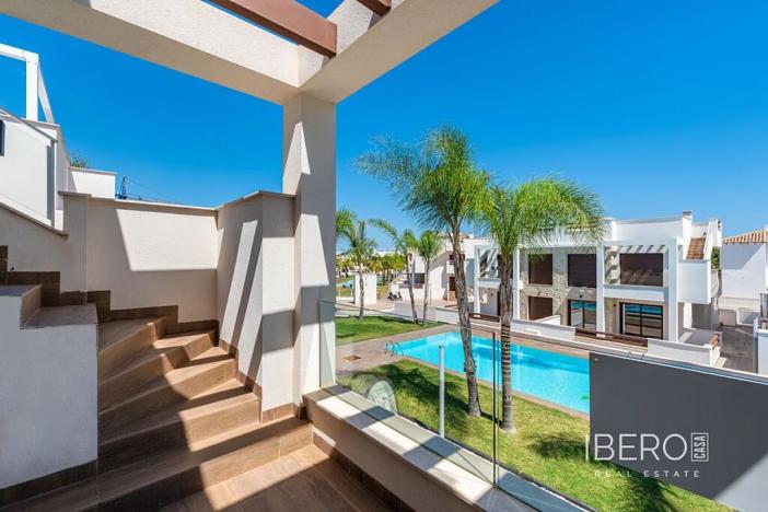 Prodej bytu 3+kk, Torrevieja, Španělsko, 62 m2