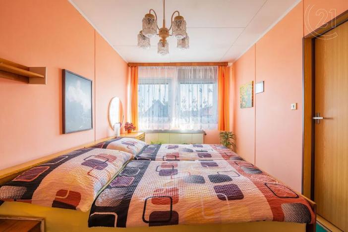 Prodej rodinného domu, Vroutek, Na Hůrce, 140 m2