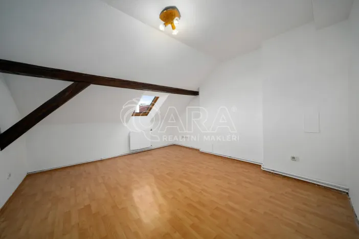 Prodej bytu 3+1, Praha - Bubeneč, Na výšinách, 77 m2