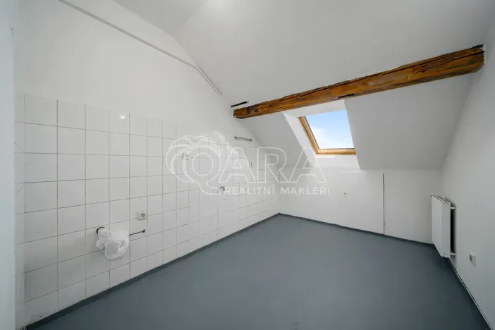 Prodej bytu 3+1, Praha - Bubeneč, Na výšinách, 77 m2