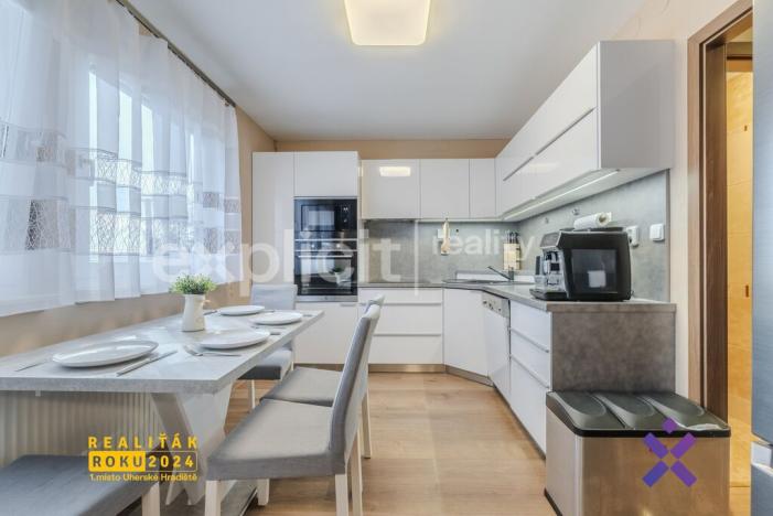 Prodej bytu 3+1, Koryčany - Lískovec, 73 m2