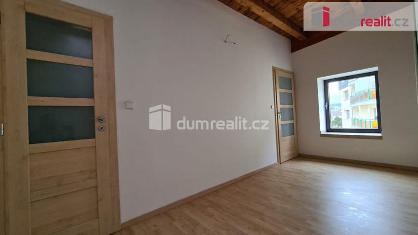 Pronájem bytu 3+kk, Kralupy nad Vltavou, Rybova, 78 m2