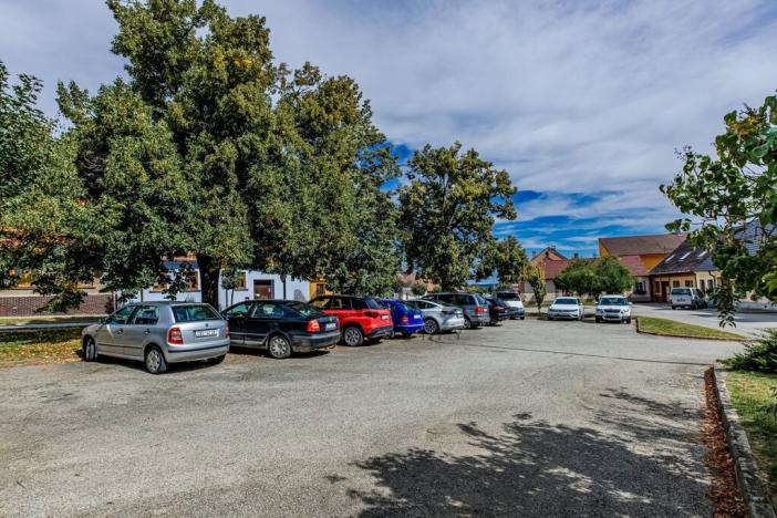 Prodej bytu 1+kk, Lišov, Žižkova, 26 m2