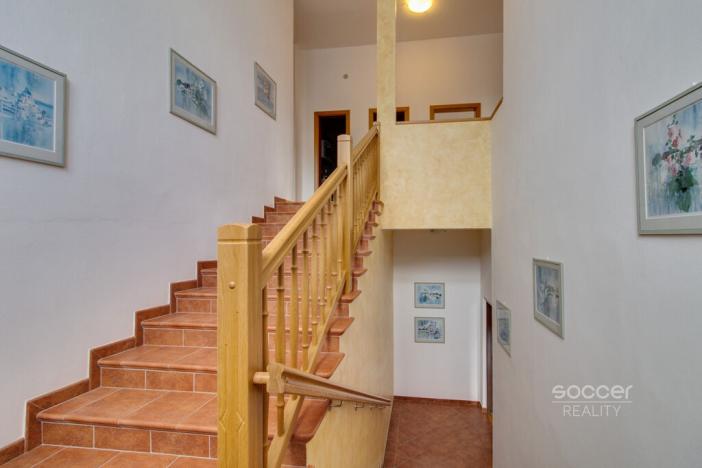 Pronájem bytu 4+1, Jílové u Prahy, Pod Školkou, 126 m2