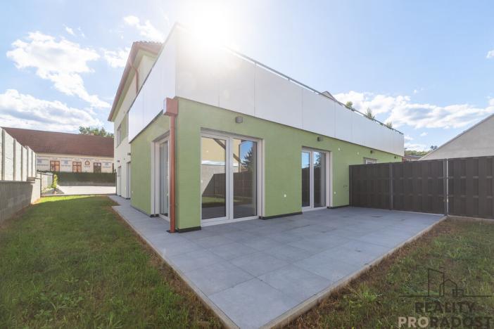 Prodej bytu 4+kk, Ostopovice, B. Němcové, 90 m2