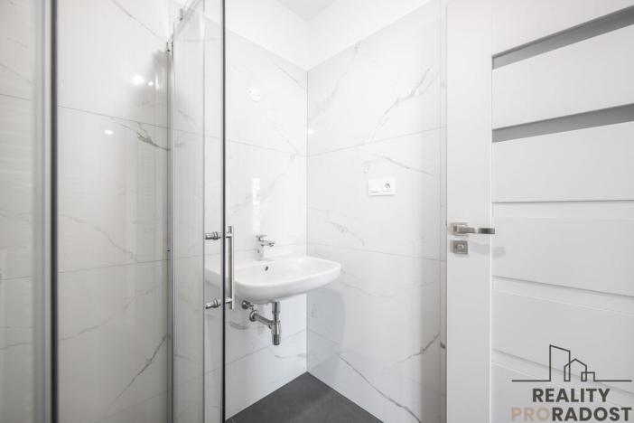 Prodej bytu 4+kk, Ostopovice, B. Němcové, 90 m2