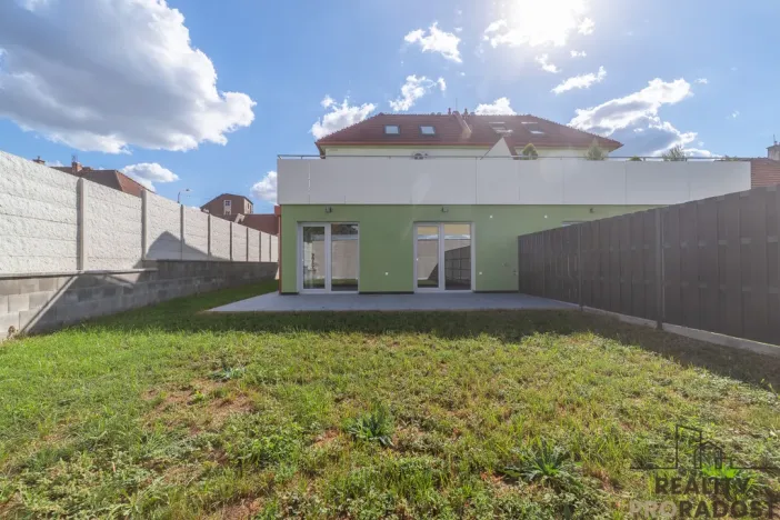 Prodej bytu 4+kk, Ostopovice, B. Němcové, 90 m2