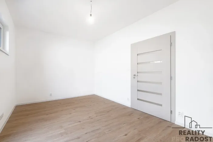 Prodej bytu 4+kk, Ostopovice, B. Němcové, 90 m2