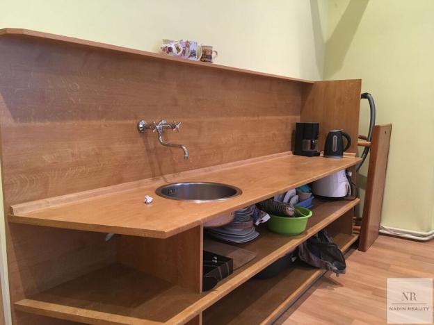 Pronájem bytu 3+kk, Karlovy Vary, Zámecký vrch, 72 m2