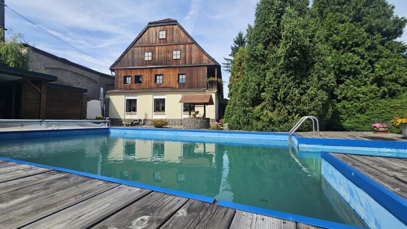 Prodej rodinného domu, Verneřice - Loučky, 400 m2