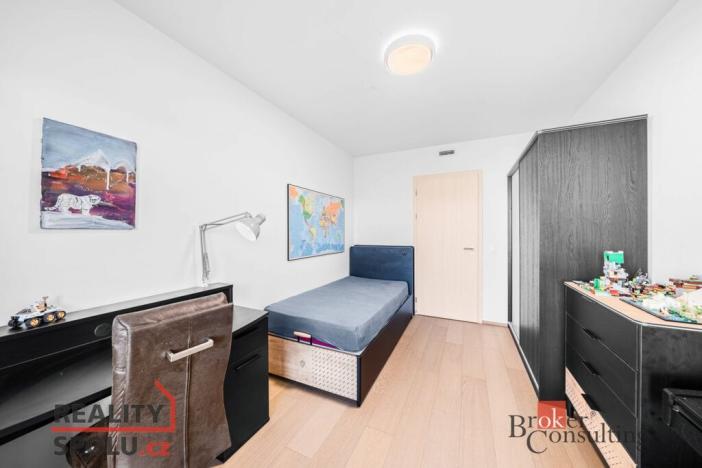 Prodej bytu 4+kk, Praha - Modřany, Vrátnická, 104 m2