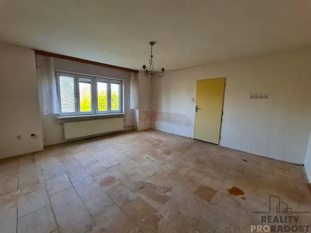 Prodej vícegeneračního domu, Rousínov, Tománkova, 230 m2