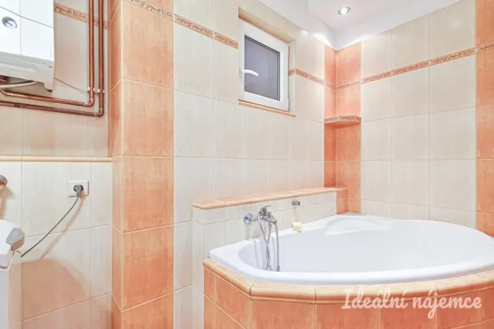 Pronájem bytu 2+kk, Brno, Havlíčkova, 41 m2
