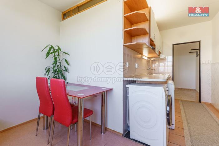 Prodej bytu 3+1, Karlovy Vary - Stará Role, Dvořákova, 83 m2