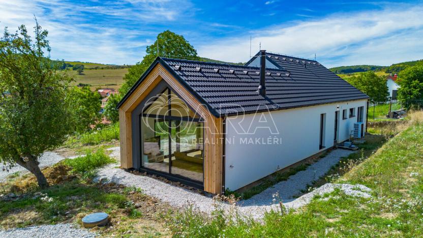 Prodej rodinného domu, Měňany, 130 m2