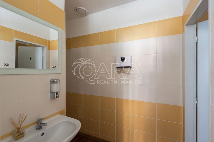 Pronájem restaurace, Praha - Holešovice, U studánky, 53 m2