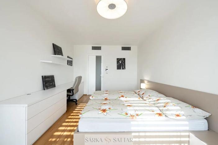 Pronájem bytu 4+kk, Praha - Žižkov, Olšanská, 124 m2