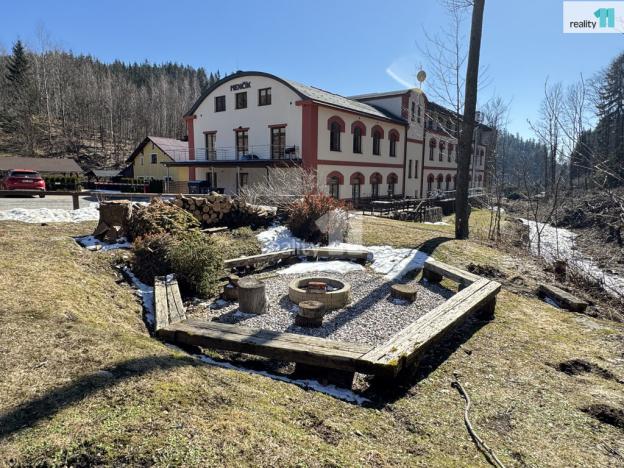 Pronájem bytu 3+kk, Černý Důl, 76 m2