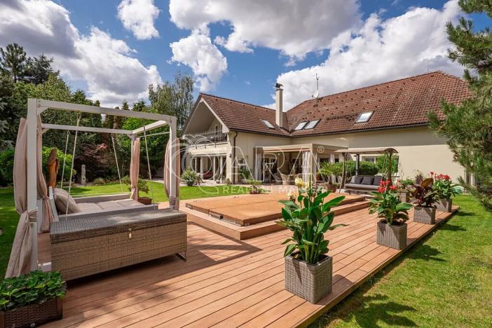 Prodej vily, Zeleneč, Štefánikova, 540 m2