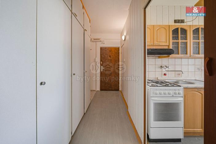 Prodej bytu 3+1, Jindřichův Hradec - Jindřichův Hradec III, sídliště Vajgar, 78 m2