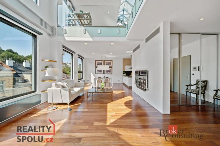 Prodej bytu 3+kk, Praha - Smíchov, Křížová, 221 m2