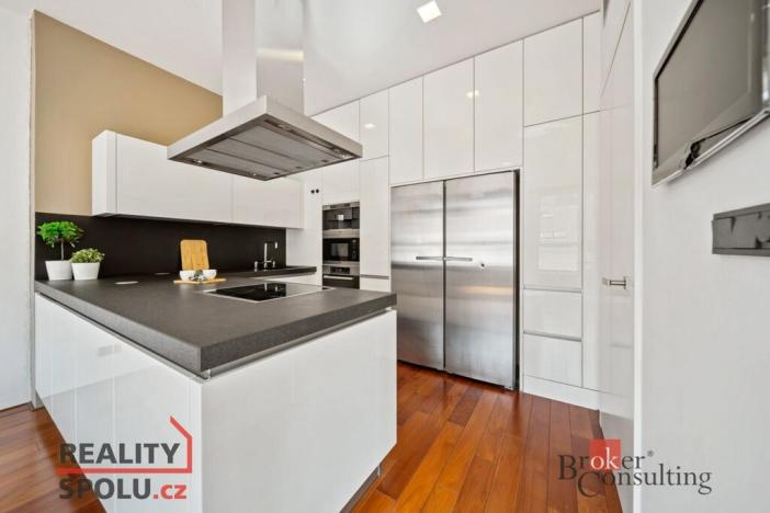 Prodej bytu 3+kk, Praha - Smíchov, Křížová, 221 m2