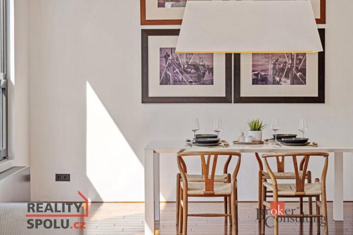 Prodej bytu 3+kk, Praha - Smíchov, Křížová, 221 m2