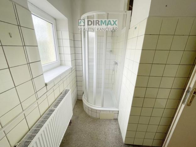 Prodej výrobních prostor, Klatovy - Luby, 1500 m2