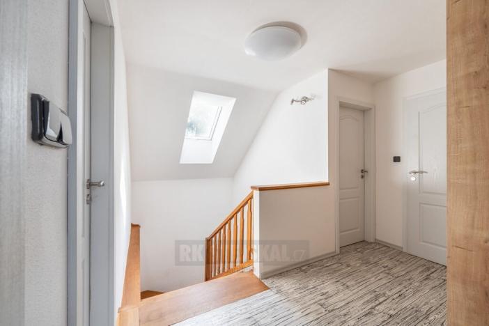 Prodej rodinného domu, Rodvínov, 474 m2