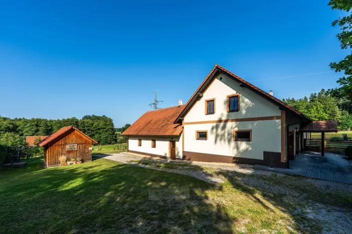 Prodej rodinného domu, Rodvínov, 474 m2