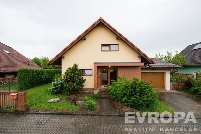 Prodej rodinného domu, Solnice, Nad Farou, 303 m2