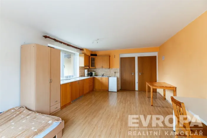 Prodej ubytování, Solnice, Nad Farou, 303 m2