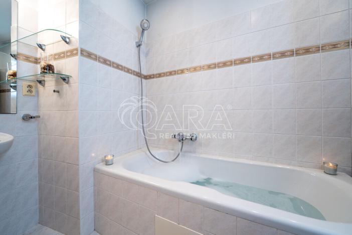 Prodej bytu 4+1, Plzeň, Křížkova, 100 m2