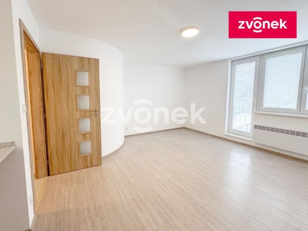 Pronájem bytu 1+kk, Zlín - Malenovice, Švermova, 28 m2