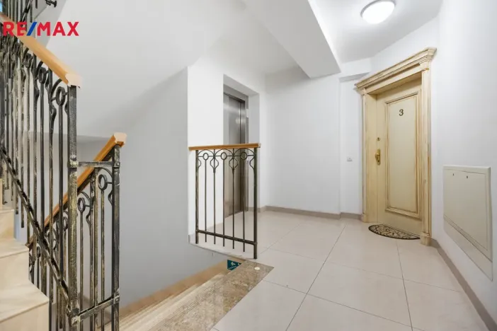 Prodej bytu 3+kk, Karlovy Vary, Pod Jelením skokem, 105 m2