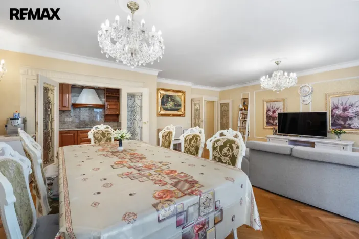 Prodej bytu 3+kk, Karlovy Vary, Pod Jelením skokem, 105 m2