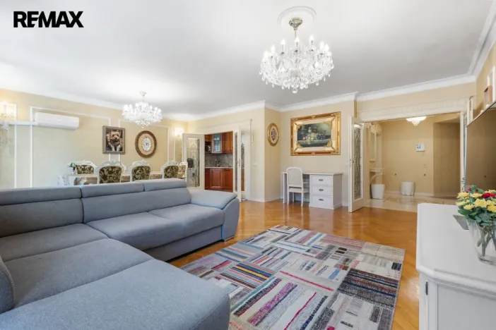 Prodej bytu 3+kk, Karlovy Vary, Pod Jelením skokem, 105 m2