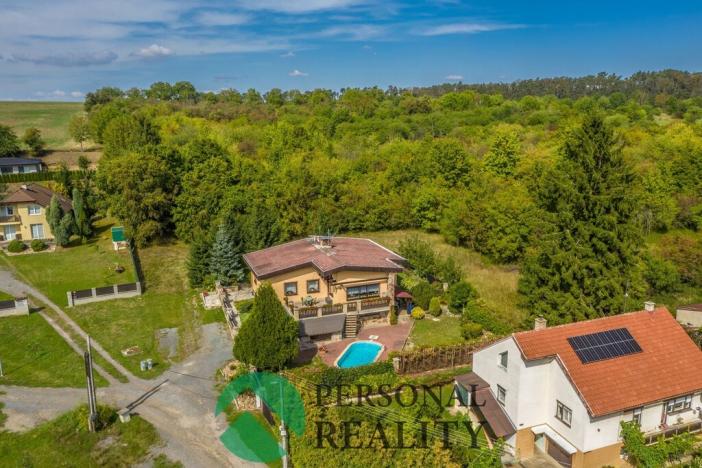 Prodej rodinného domu, Sazená, 225 m2