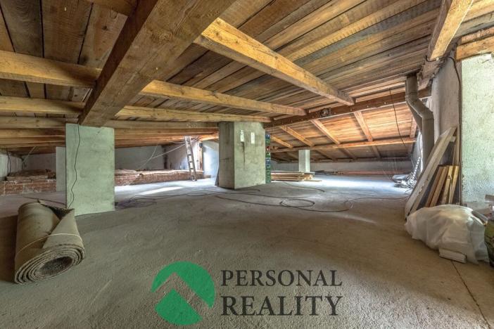 Prodej rodinného domu, Sazená, 225 m2