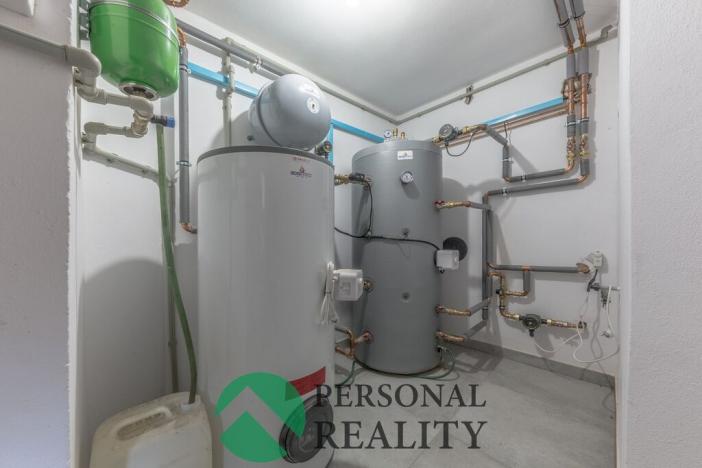 Prodej rodinného domu, Sazená, 225 m2