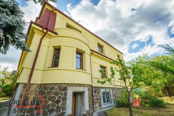 Prodej vily, Praha - Modřany, Darwinova, 354 m2