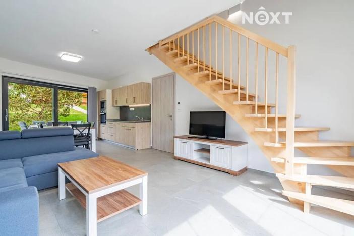 Prodej apartmánu, Horní Stropnice, 208 m2