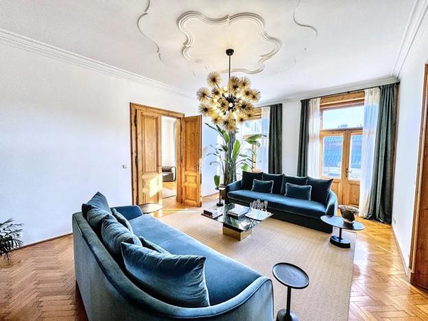 Pronájem bytu 5+1, Praha - Vinohrady, náměstí Míru, 172 m2