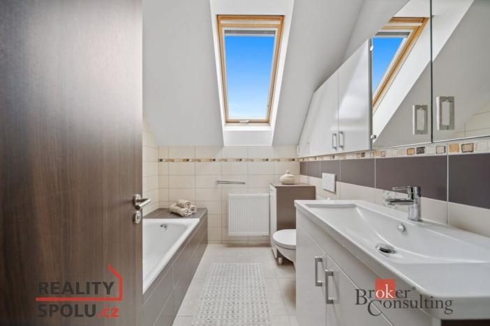 Prodej rodinného domu, Lidice, Starosty Hejmy, 112 m2