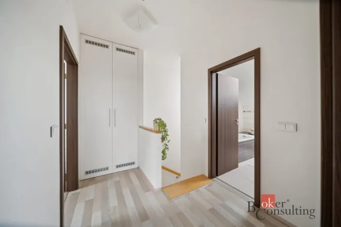 Prodej rodinného domu, Lidice, Starosty Hejmy, 154 m2