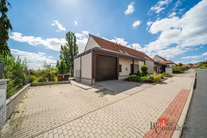 Prodej rodinného domu, Lidice, Starosty Hejmy, 154 m2