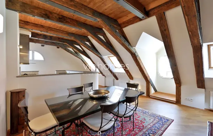 Pronájem bytu 4+1, Praha - Malá Strana, Vlašská, 221 m2