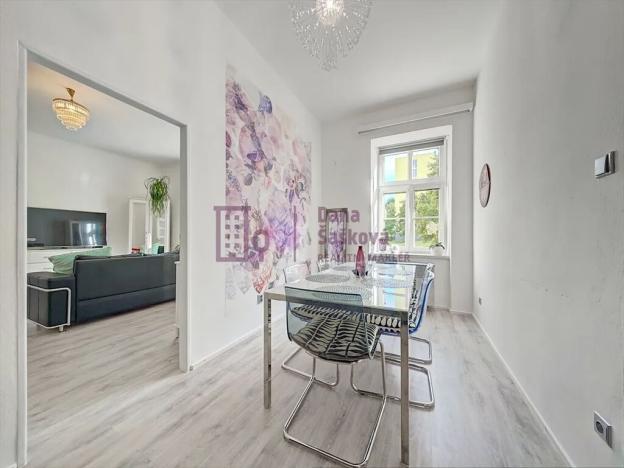 Prodej bytu 1+1, Jindřichův Hradec, Třebického, 63 m2