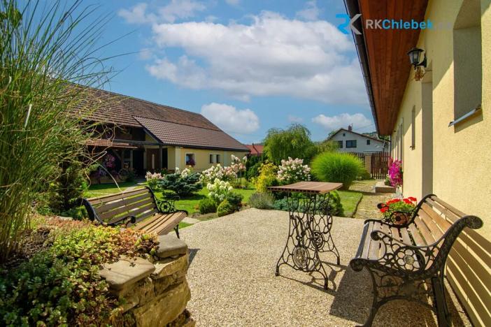 Prodej rodinného domu, Kozlovice, 283 m2