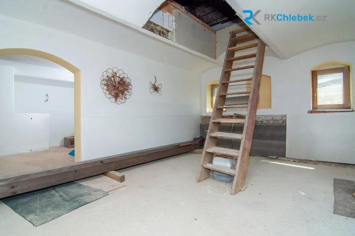 Prodej rodinného domu, Kozlovice, 283 m2